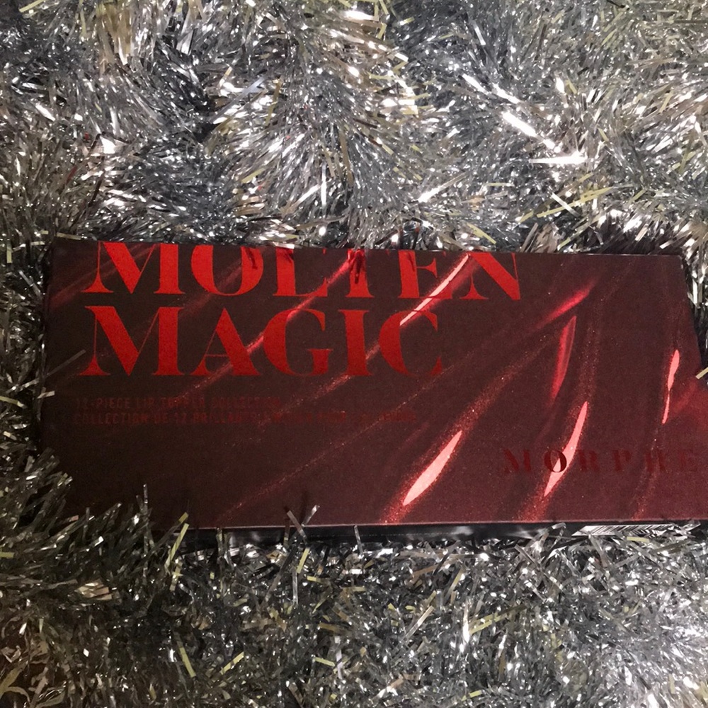 MORPHE MOLTEN MAGIC 12 -PIECE LIP TOPPER